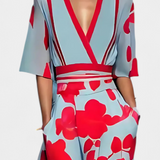 Robe Enveloppante Fleurie Daphne avec Élégance Intemporelle