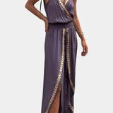 Mono Donatila Unique avec Détails Dorés et Jambes Ouvertes