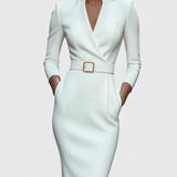 Robe noire raffinée Adriana avec ceinture et col mandarin