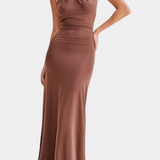 Robe Halter Ajustée Trinity avec Fronces et Dos Nu