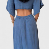 Robe Fluide Myra avec Nœud Frontal et Découpes