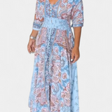 Robe d'été décontractée Dunya avec décolleté en V