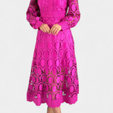 Robe Midi Jovie avec Dentelle Brodée et Col Haut