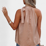 Top sans manches à imprimé léopard Adela avec col montant et nœud