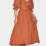 Robe Petra à Deux Niveaux avec Corps Froncé et Manches Bouffantes