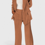 Ensemble Polissé Kaia de 2 Pièces pour le Travail et Au-Delà