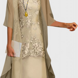 Ensemble de Robe en Chiffon Élégant Apolline avec Design Intemporel