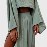 Ensemble Martha de Deux Pièces avec Jupe à Grande Découpe