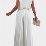 Ensemble Liora de Deux Pièces avec Top Structuré et Pantalons Plissés