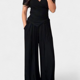 Ensemble Confortable de Deux Pièces Ruslana avec Décolleté en V Croisé