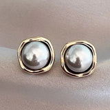 Boucles d'Oreilles en Perles Noires Élégantes avec Grâce Intemporelle