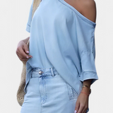 Ensemble en Denim Asymétrique Apolonia avec Ouverture Élégante