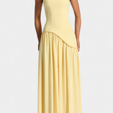Robe Maxi en Chiffon Celaena avec Épaules Dégagées et Fente Latérale