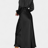 Robe Maxi Cecila avec Col Haut et Détail Floral