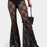 Ensemble Blazer Oversized Demelza et Pantalons en Dentelle Florale