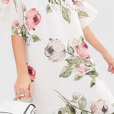 Robe en Chiffon Fluide Tameka avec Pétales et Manches Transparentes