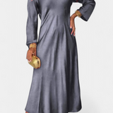 Robe Riva Fluide avec Décolleté en V et Manches Longues