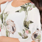 Robe en Chiffon Fluide Tameka avec Pétales et Manches Transparentes