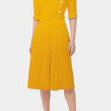 Robe Plissée Zandie avec Boutons Décoratifs