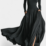 Ensemble Orren à Col Montant avec Jupe Plissée Noire