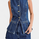 Veste sans manches en denim Raya et shorts taille haute