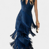 Robe Maxi Élégante Dolcezza avec Décolleté en V, Plis et Franges