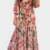 Robe Florale Aísha avec Coupe Fluide et Motif de Feuille