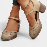 Bottes à chevilles en cuir synthétique pour femmes Cirila avec boucle décorative