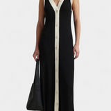 Robe en tricot sans manches Brielle avec décolleté en V et boutons contrastés