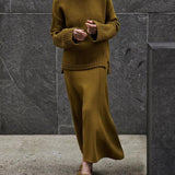 Ensemble de Pull Col Montant Patricia et Jupe Maxi